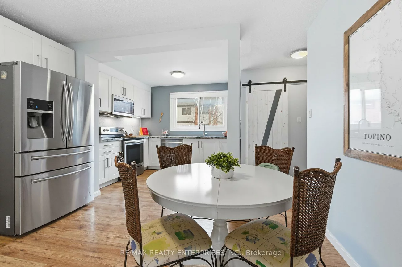 1060, Walden, Clarkson, Mississauga