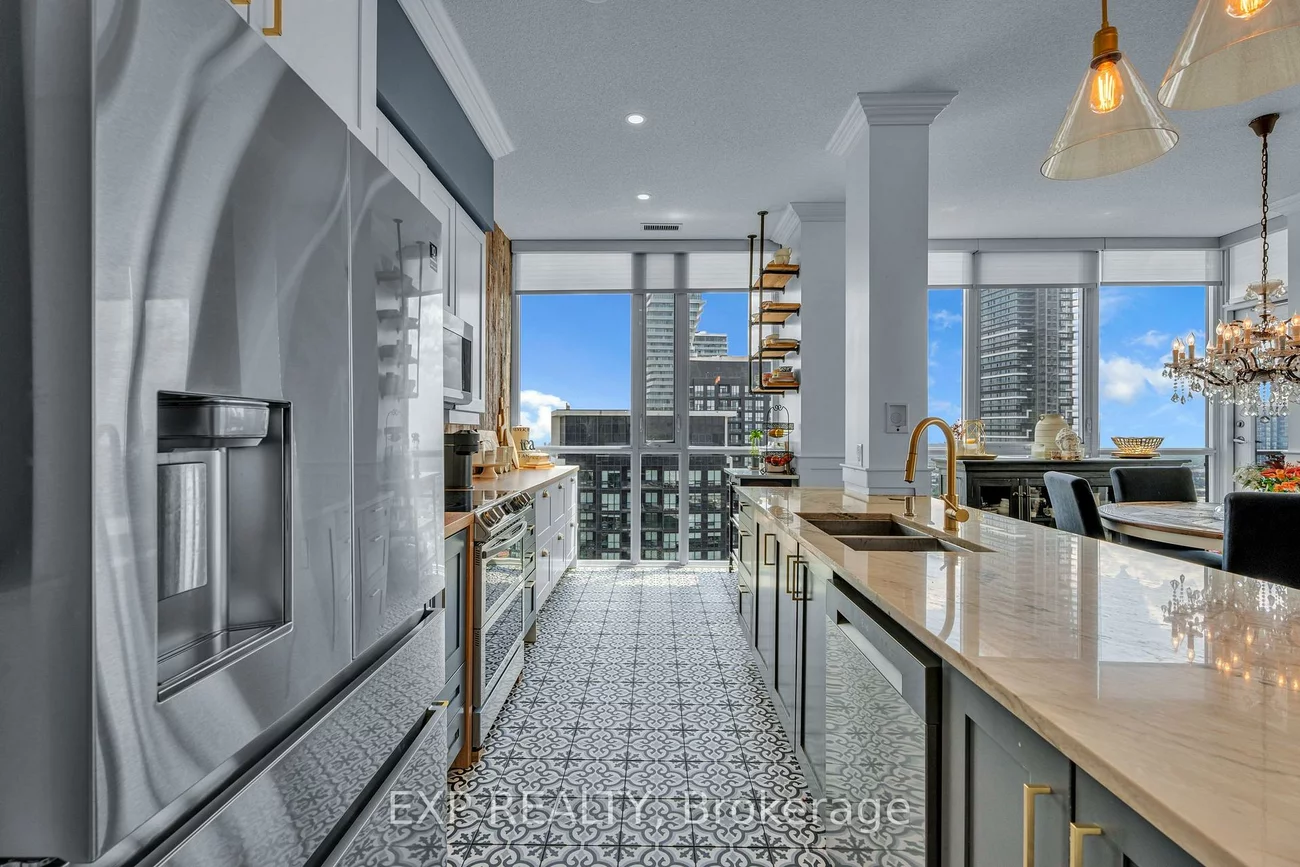 4070, Confederation, Creditview, Mississauga