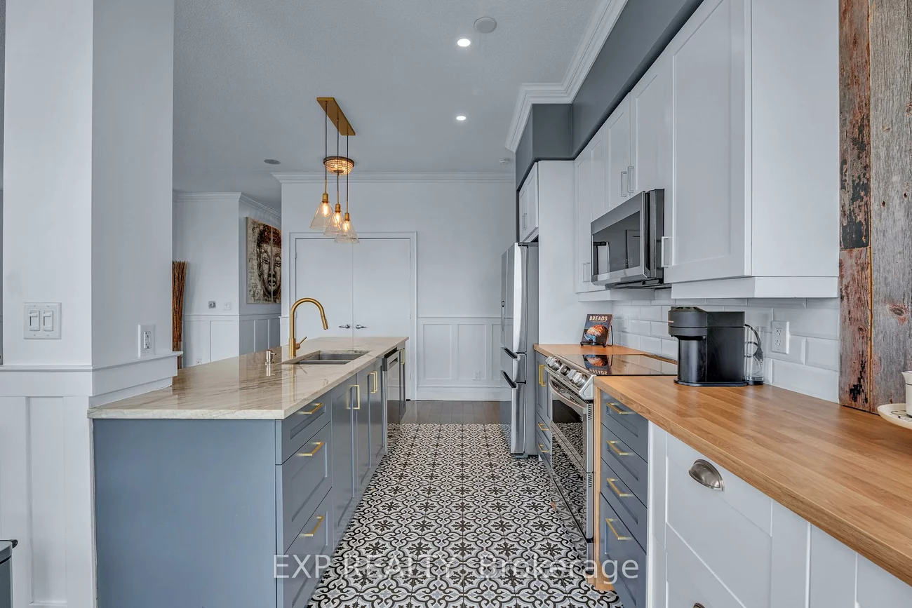 4070, Confederation, Creditview, Mississauga