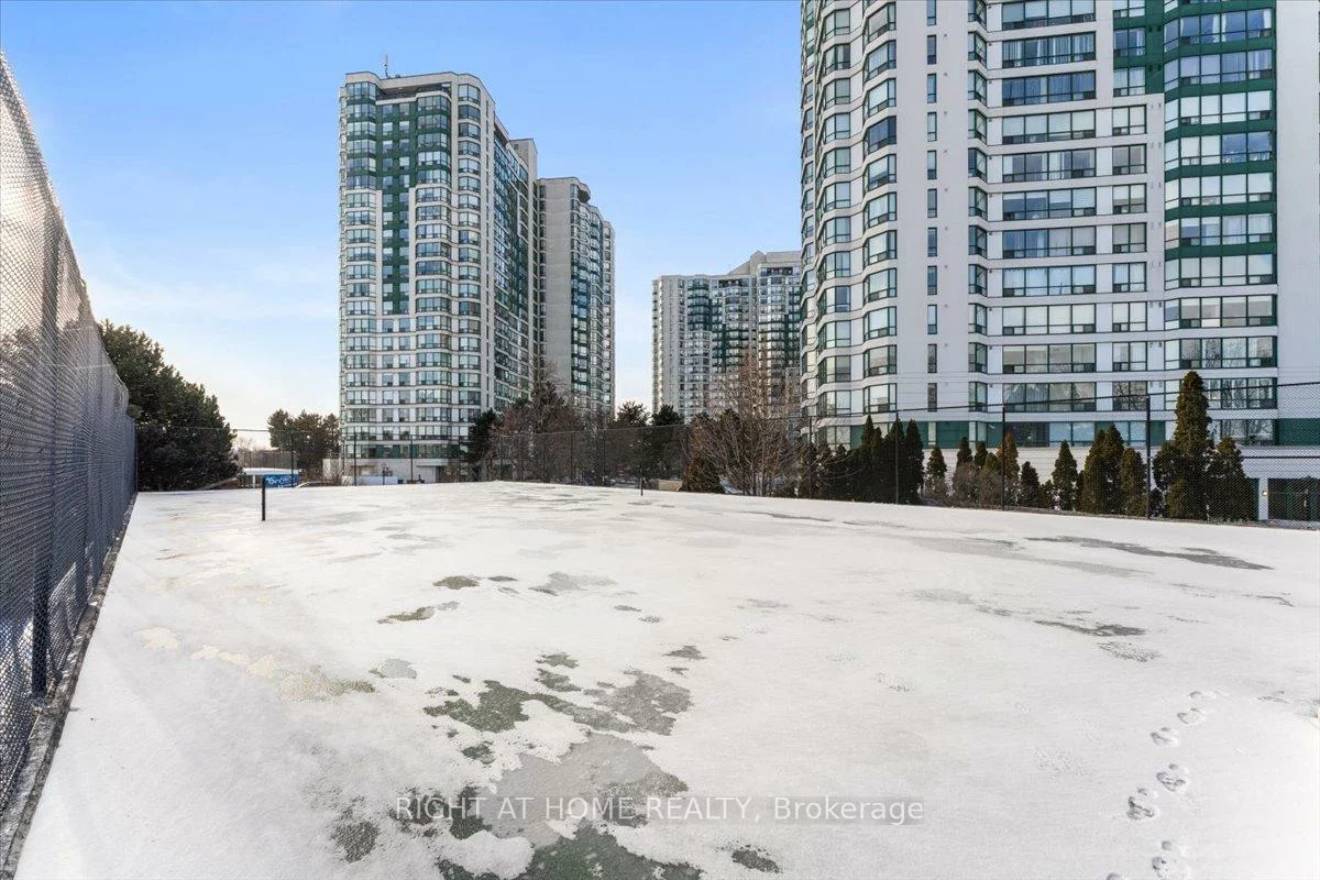 4450, Tucana, Hurontario, Mississauga
