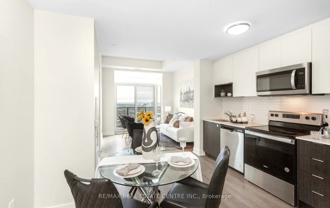 202, Burnhamthorpe, Mississauga Valleys, Mississauga