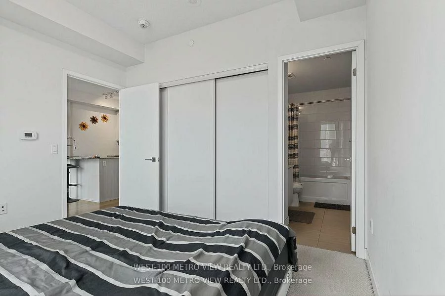 4055, Parkside Village, City Centre, Mississauga