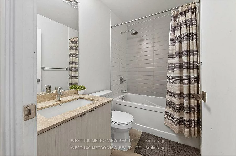 4055, Parkside Village, City Centre, Mississauga