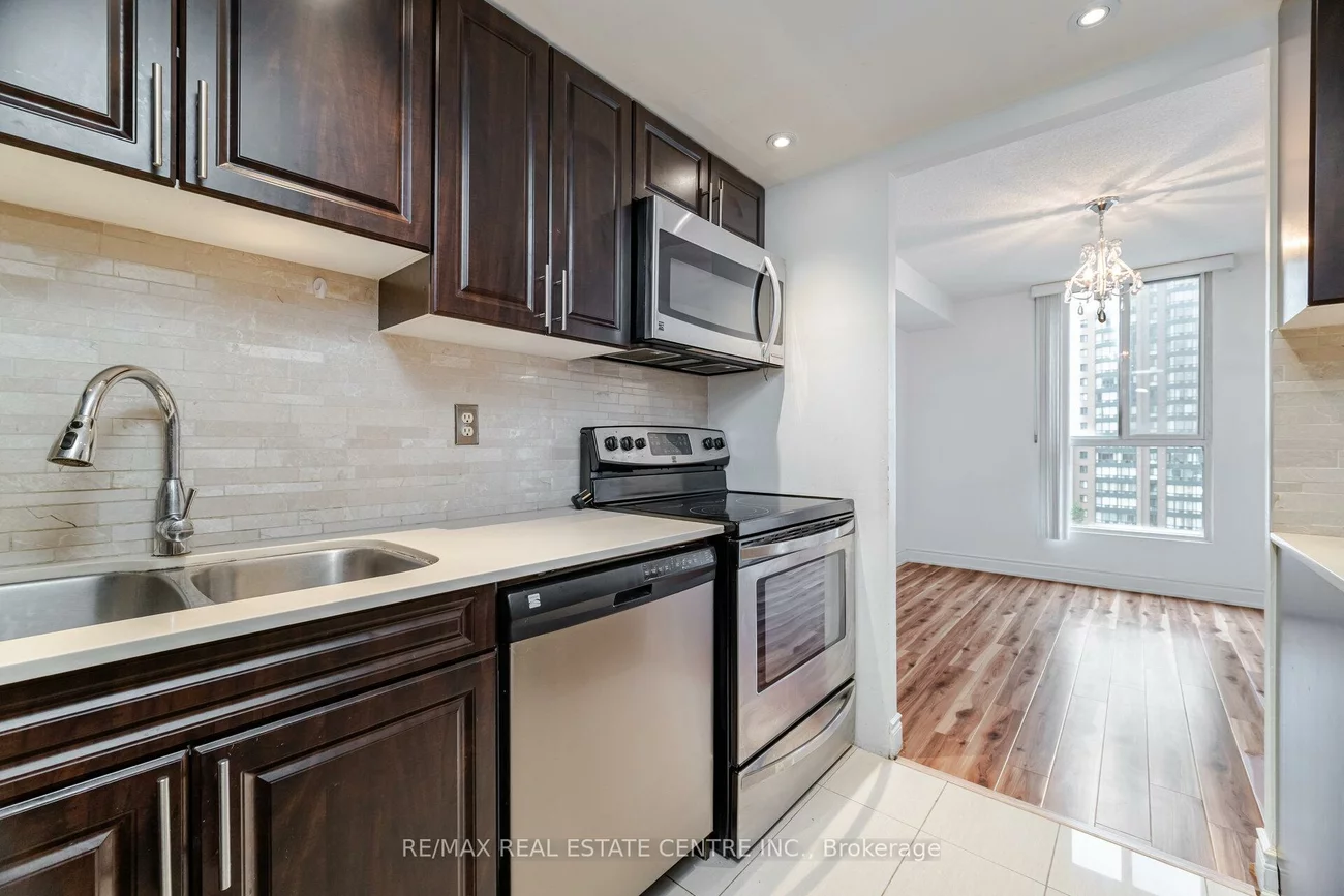 115, Hillcrest, Cooksville, Mississauga