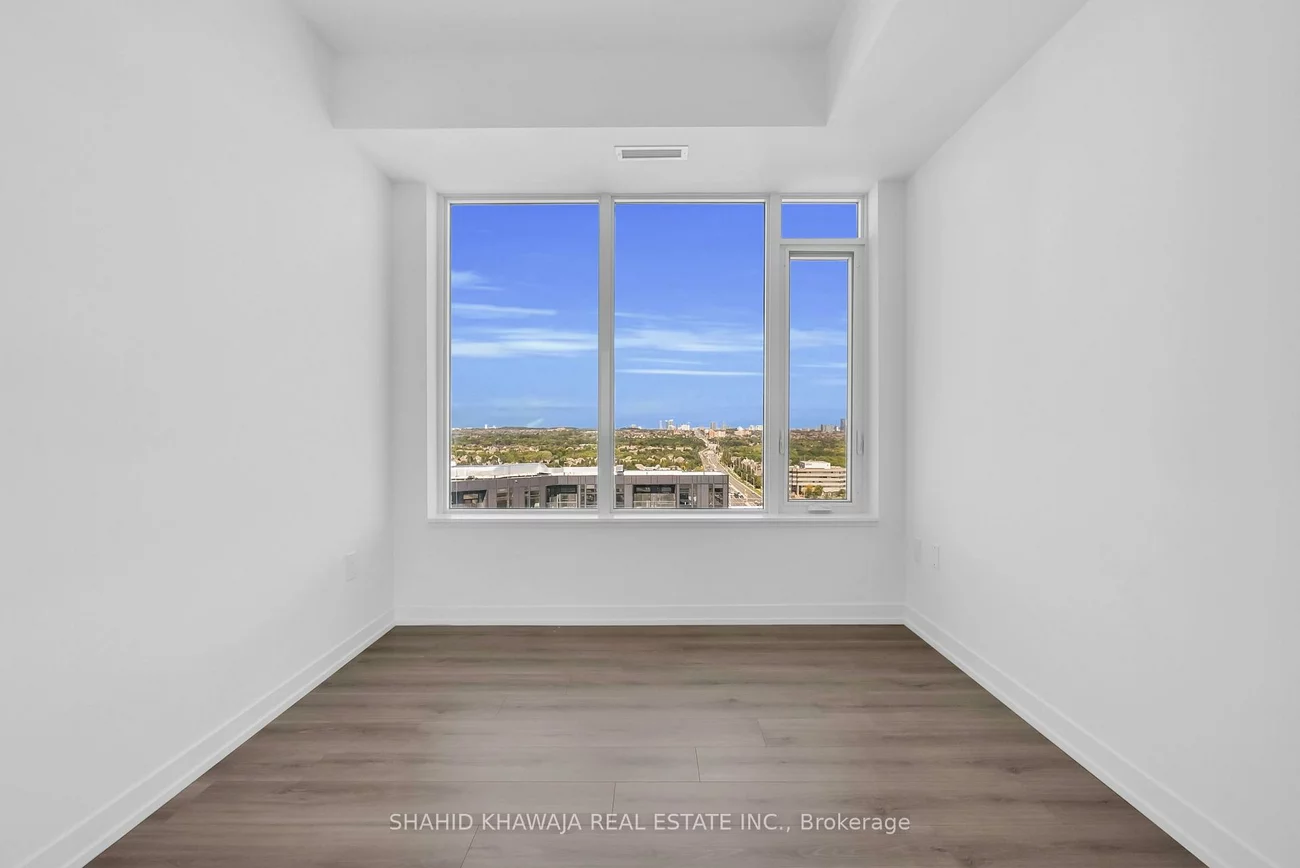 2485, Eglinton, Central Erin Mills, Mississauga