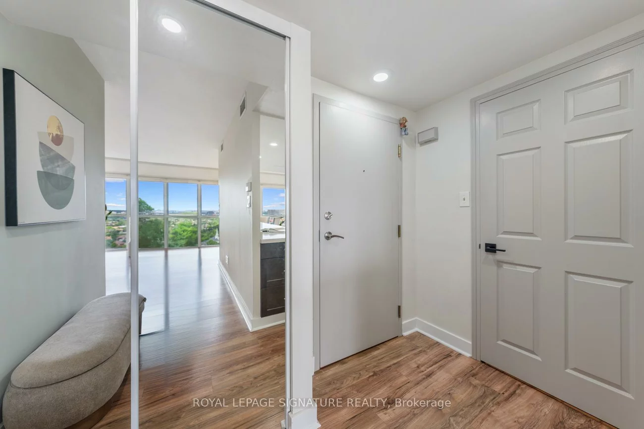 880, Dundas, Erindale, Mississauga