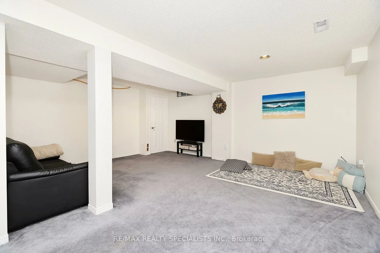 1575, South Parade, East Credit, Mississauga