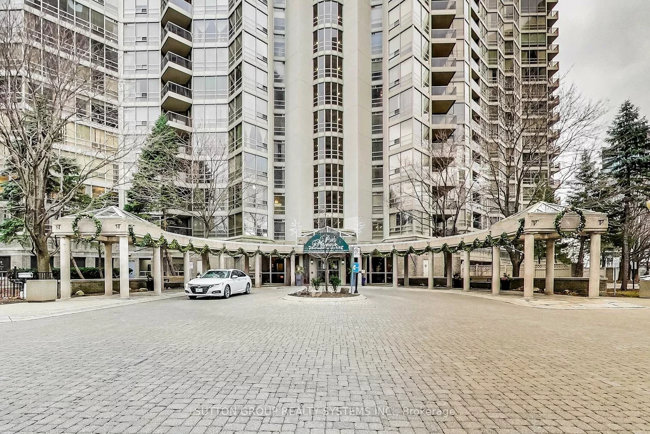 45, Kingsbridge Garden, Hurontario, Mississauga