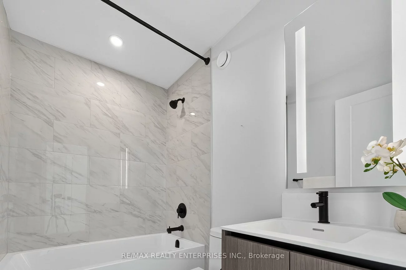 35, Lou Parsons, Port Credit, Mississauga