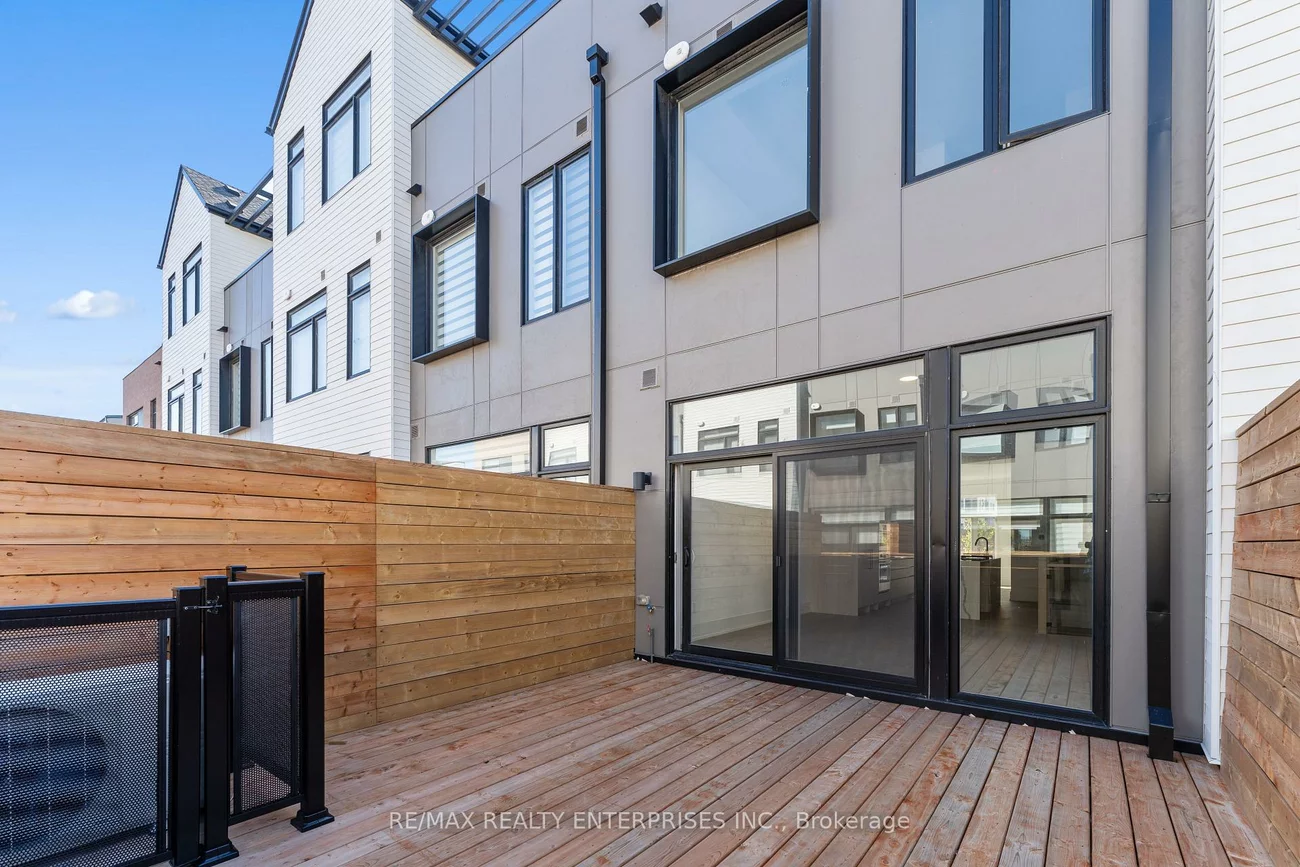 35, Lou Parsons, Port Credit, Mississauga