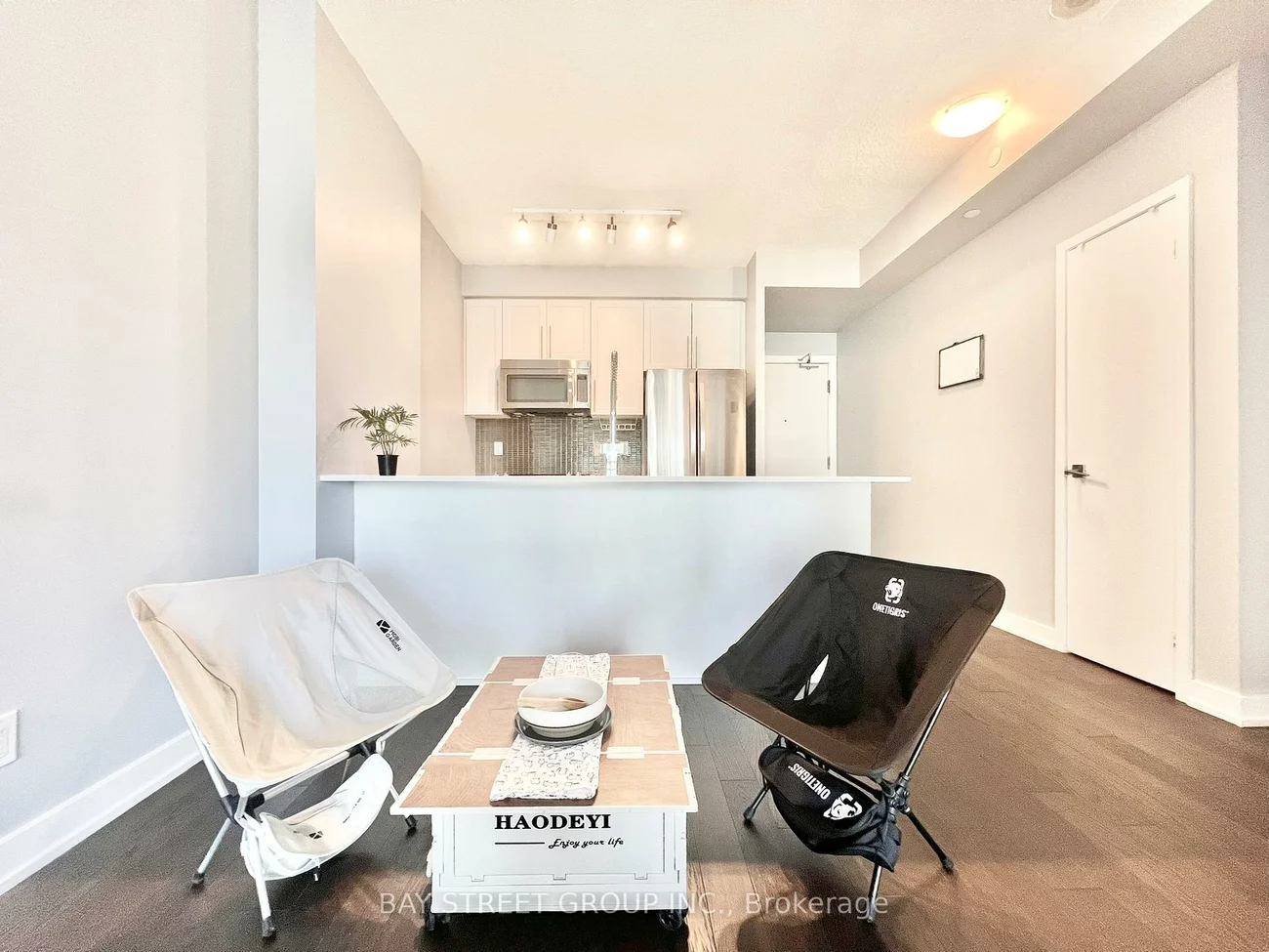 4011, Brickstone, City Centre, Mississauga