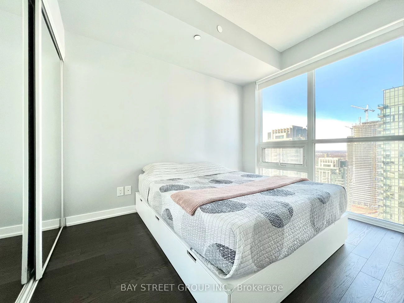 4011, Brickstone, City Centre, Mississauga