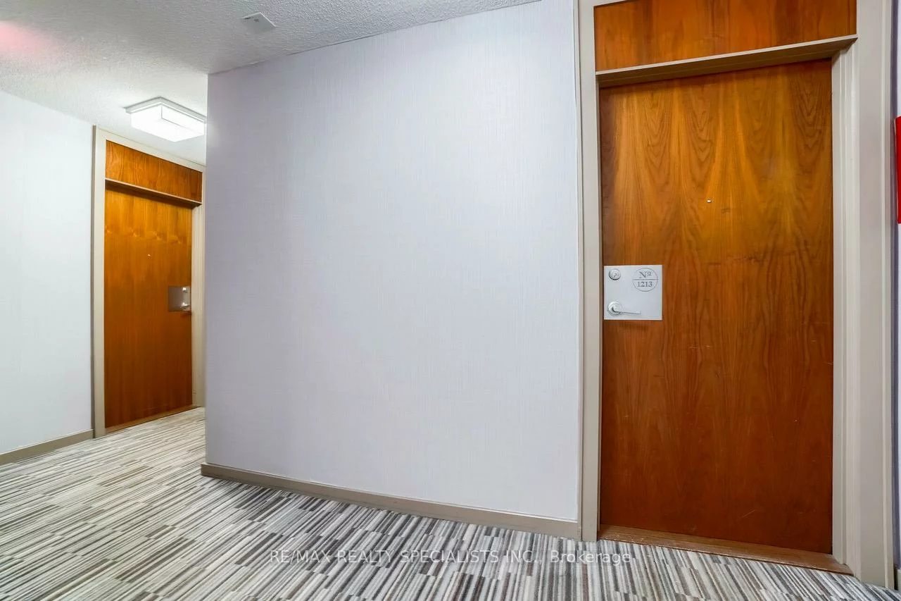 33, Elm, City Centre, Mississauga