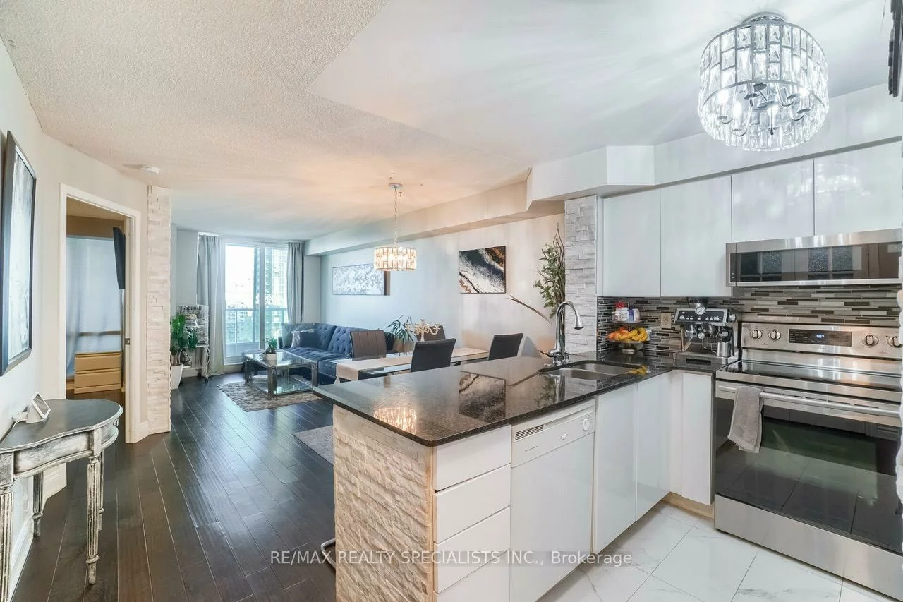 33, Elm, City Centre, Mississauga