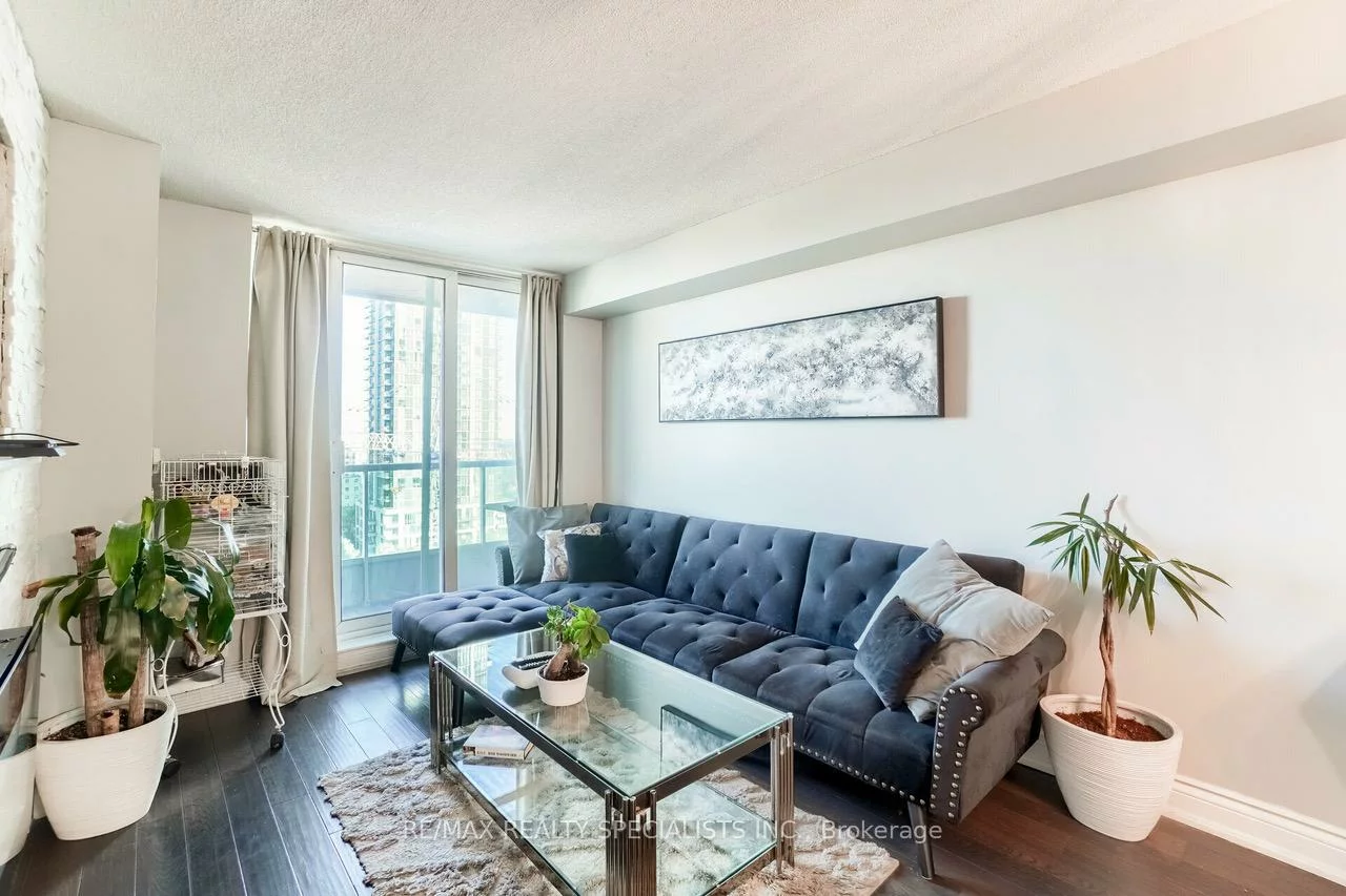 33, Elm, City Centre, Mississauga