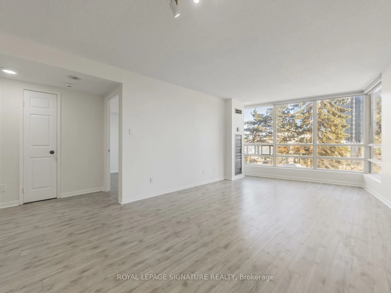 50, Eglinton, Hurontario, Mississauga