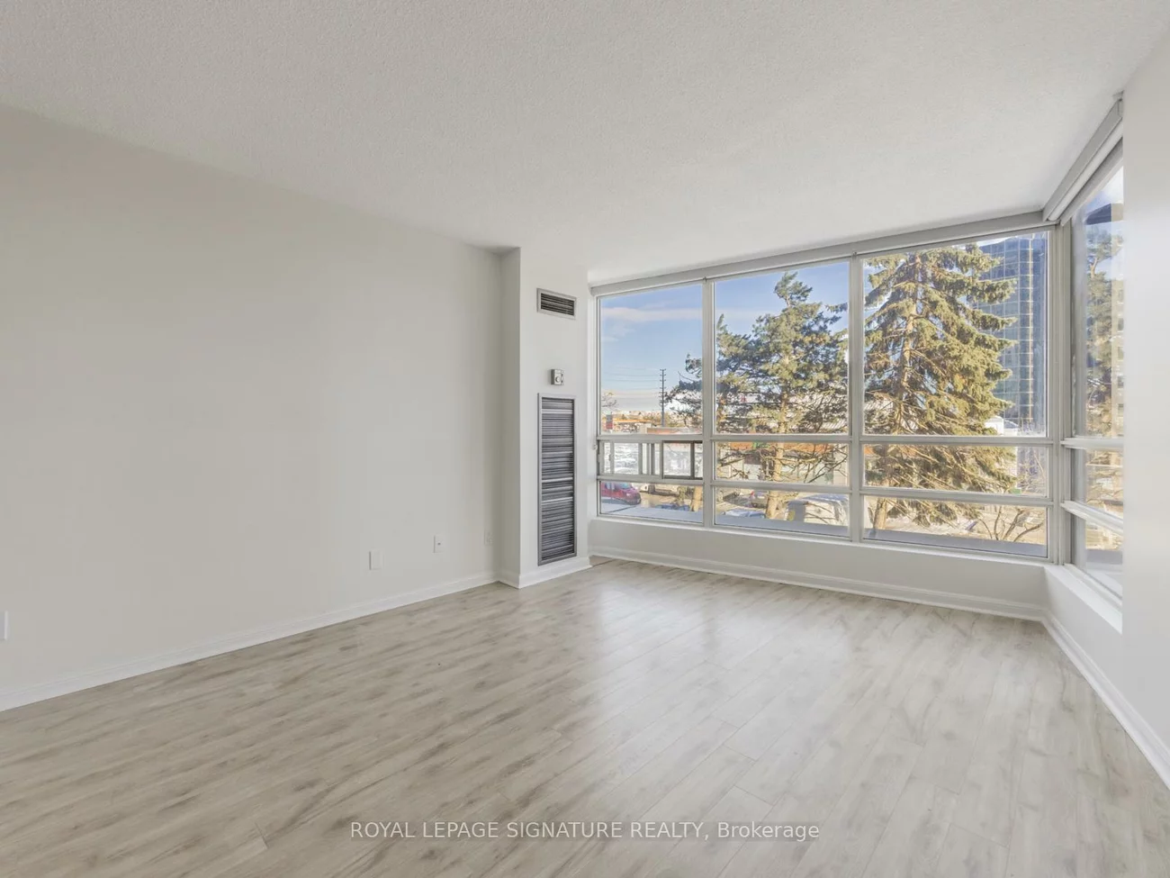 50, Eglinton, Hurontario, Mississauga