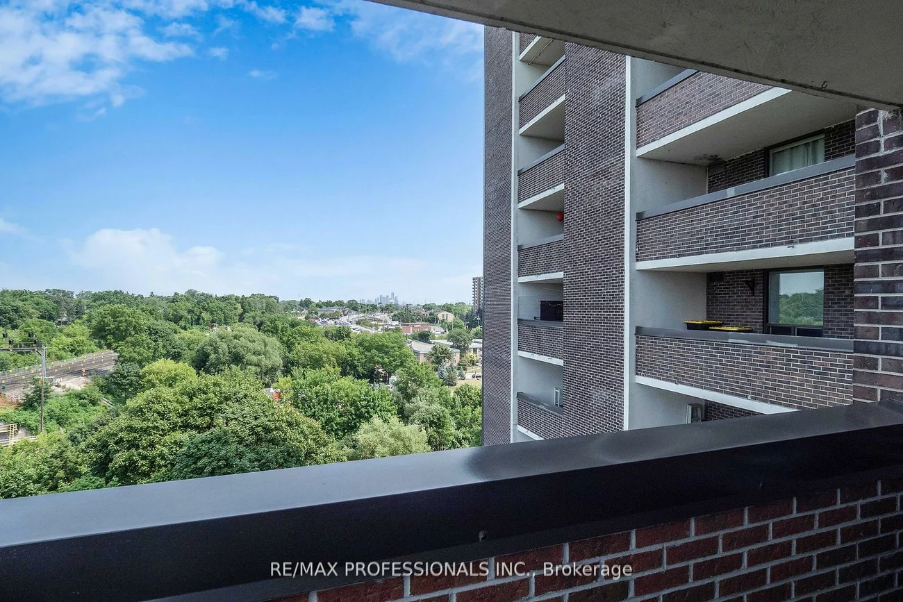 1535, Lakeshore, Lakeview, Mississauga