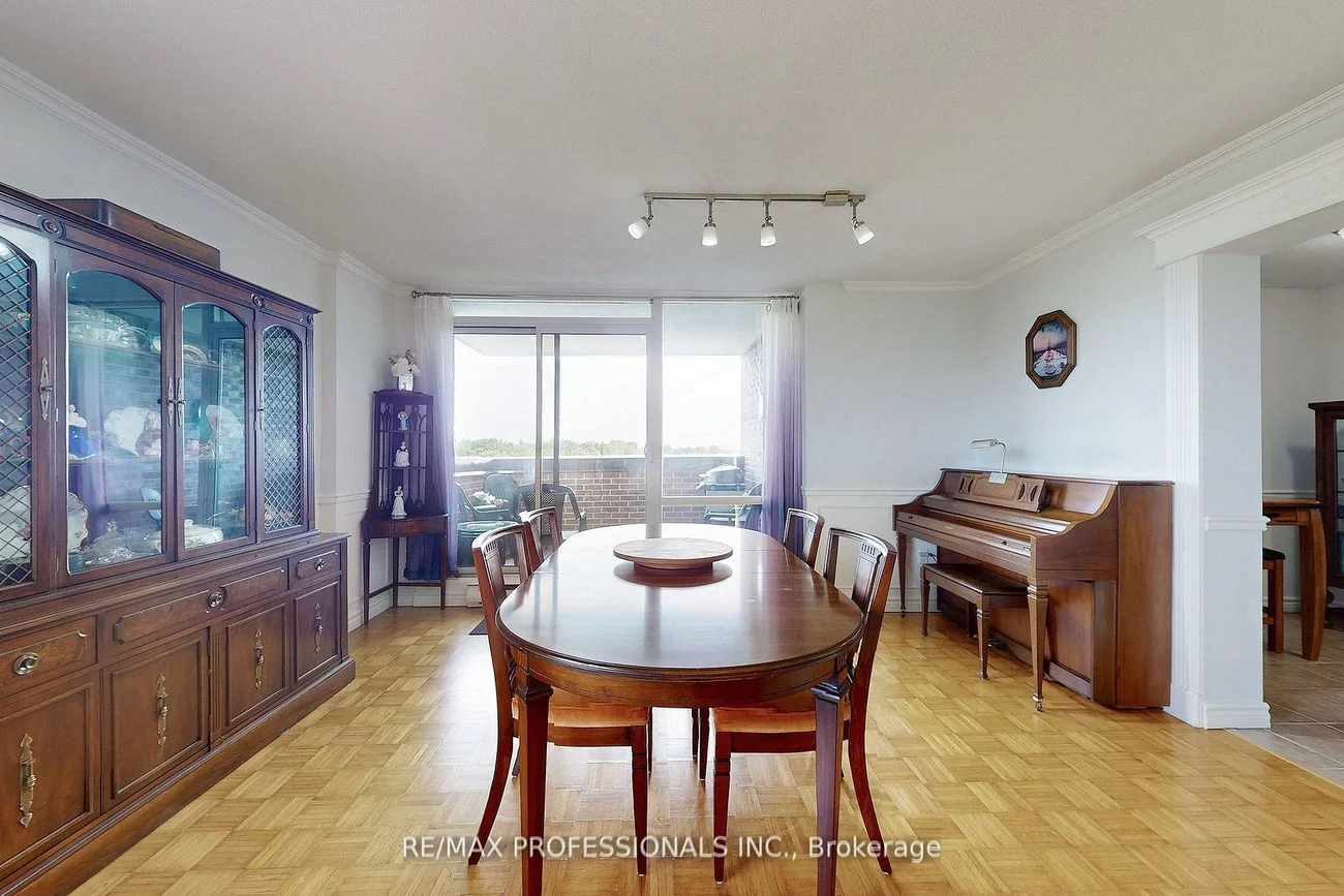 1535, Lakeshore, Lakeview, Mississauga