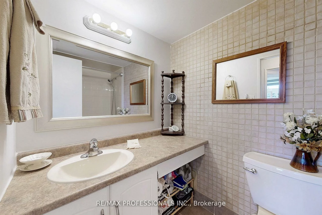 1535, Lakeshore, Lakeview, Mississauga