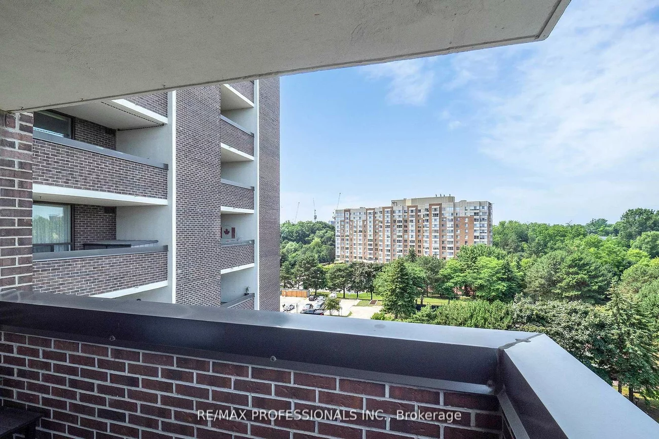 1535, Lakeshore, Lakeview, Mississauga