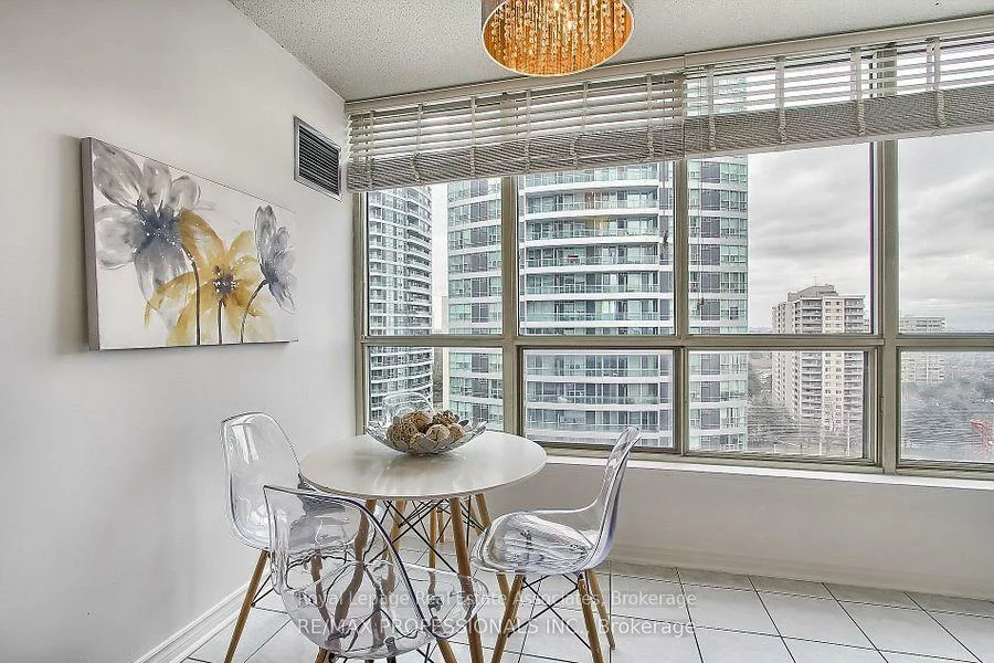 55, Elm, City Centre, Mississauga