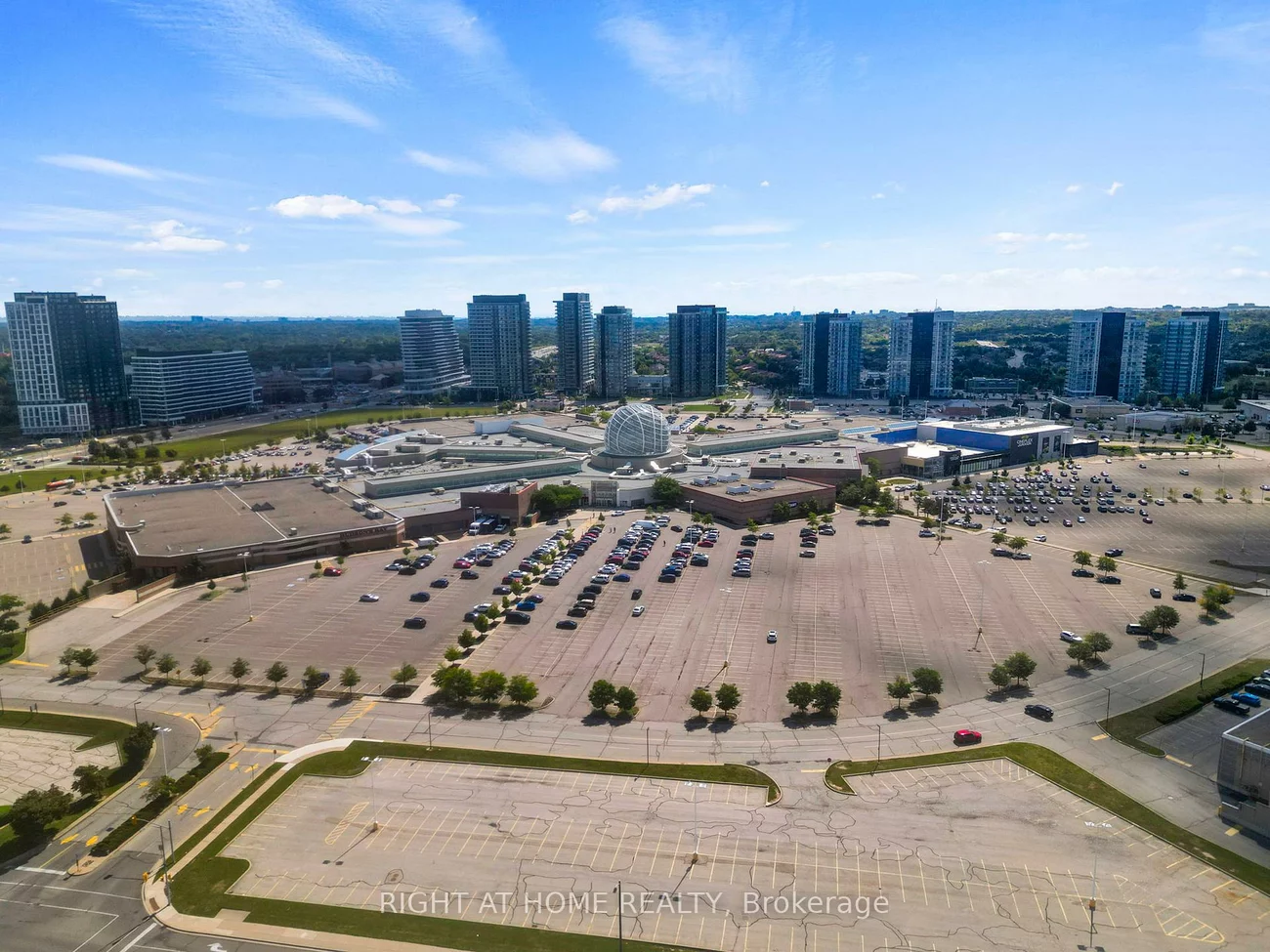 2545, Erin Centre, Central Erin Mills, Mississauga