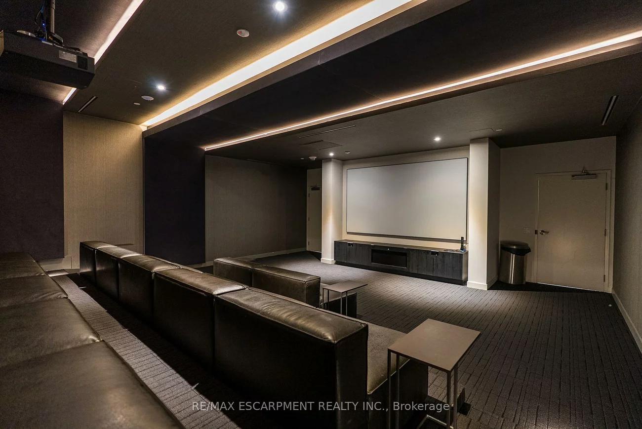 3883, Quartz, City Centre, Mississauga