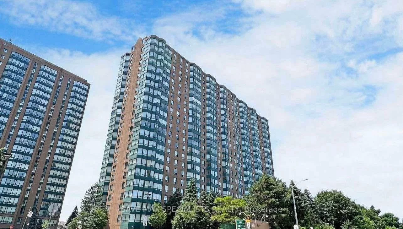 135, Hillcrest, Cooksville, Mississauga