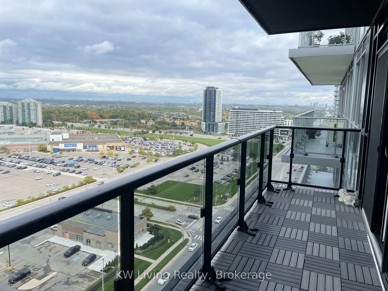 4677, Glen Erin, Central Erin Mills, Mississauga
