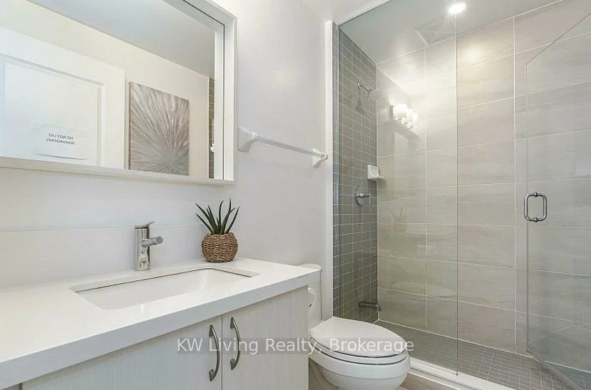 4677, Glen Erin, Central Erin Mills, Mississauga