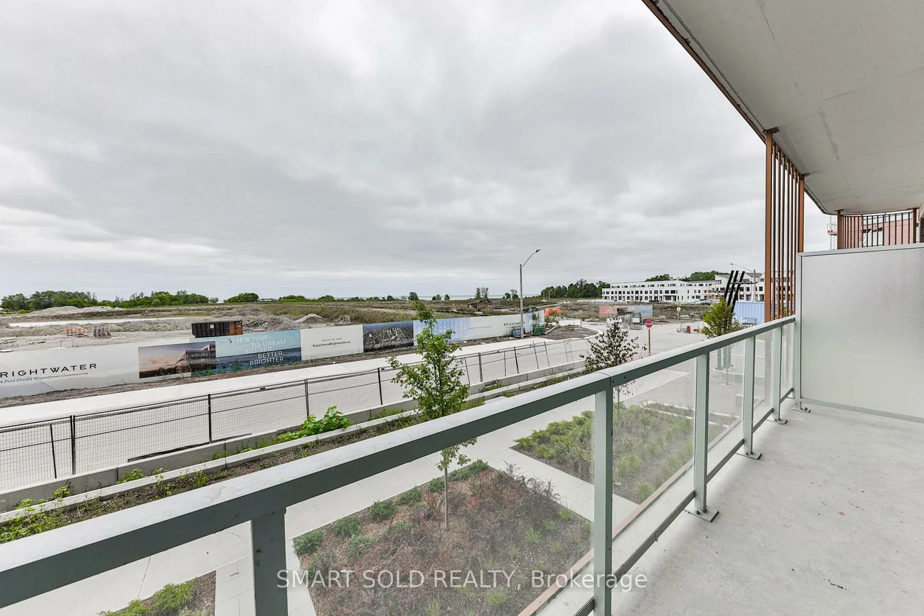 220, Missinnihe, Port Credit, Mississauga