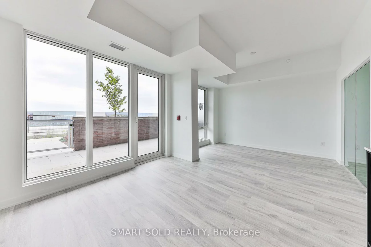 220, Missinnihe, Port Credit, Mississauga