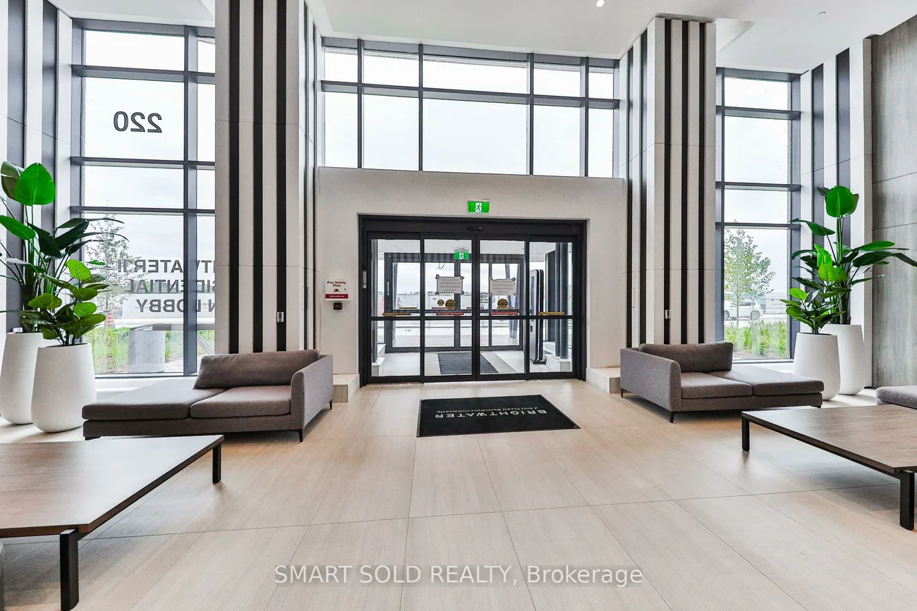 220, Missinnihe, Port Credit, Mississauga