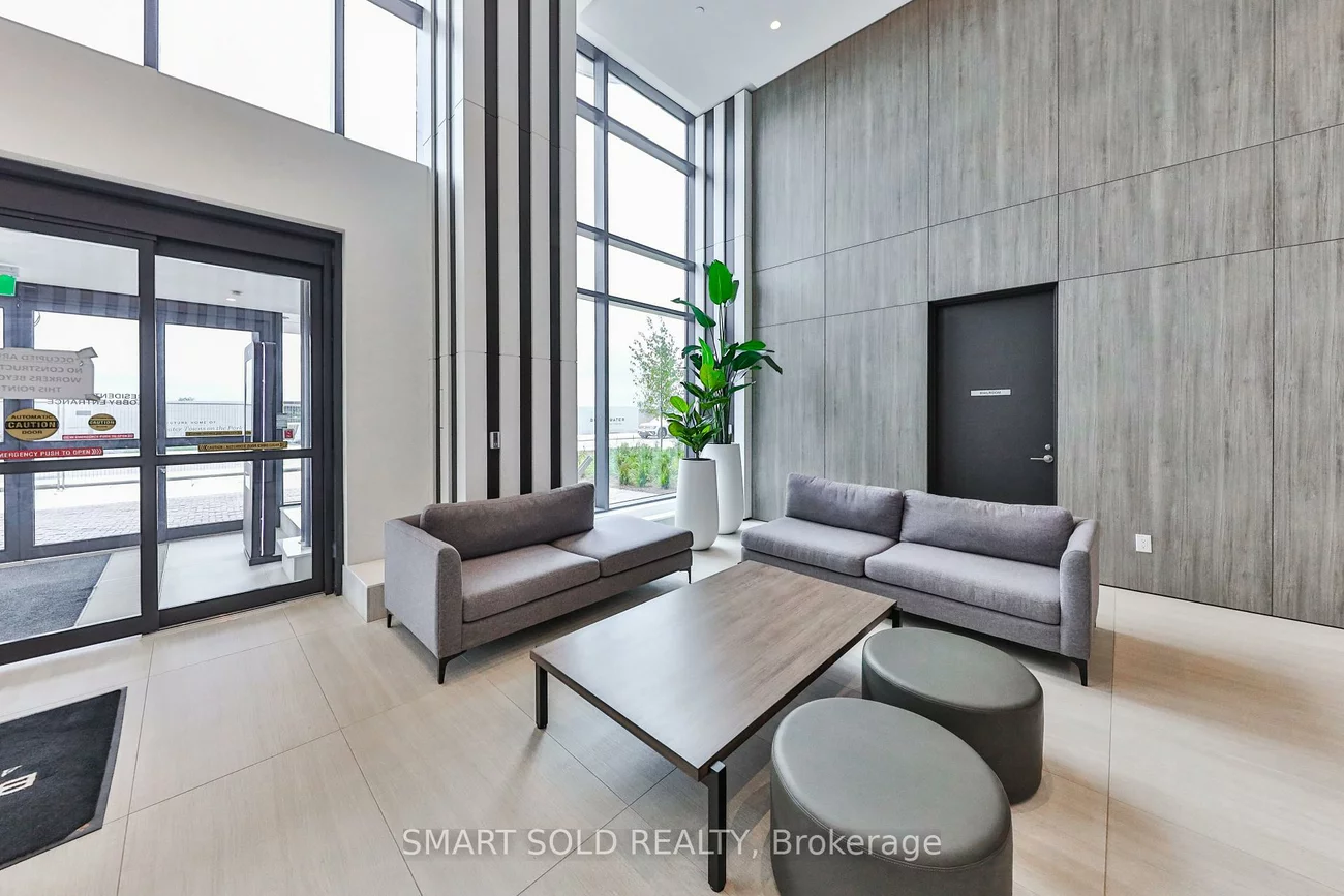 220, Missinnihe, Port Credit, Mississauga