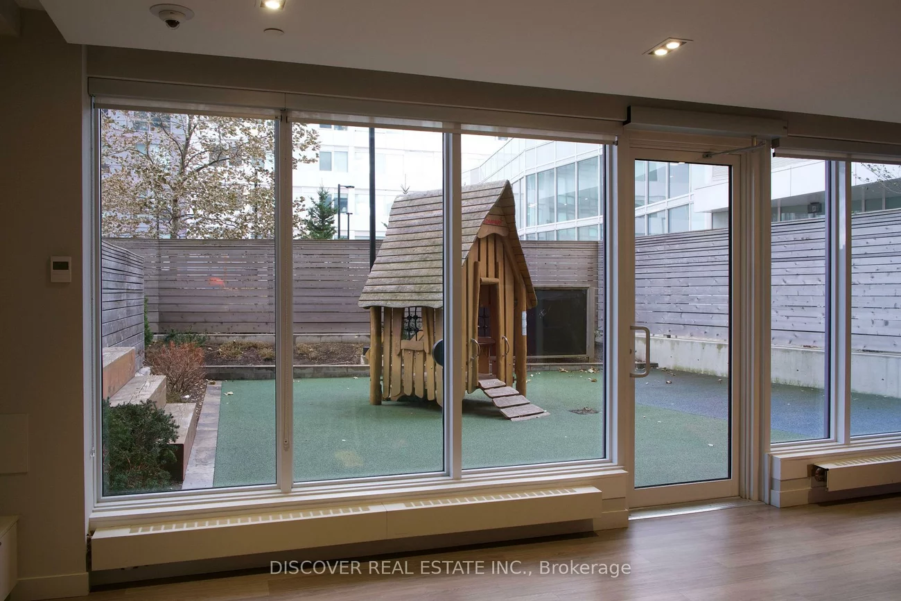 4065, Confederation, City Centre, Mississauga