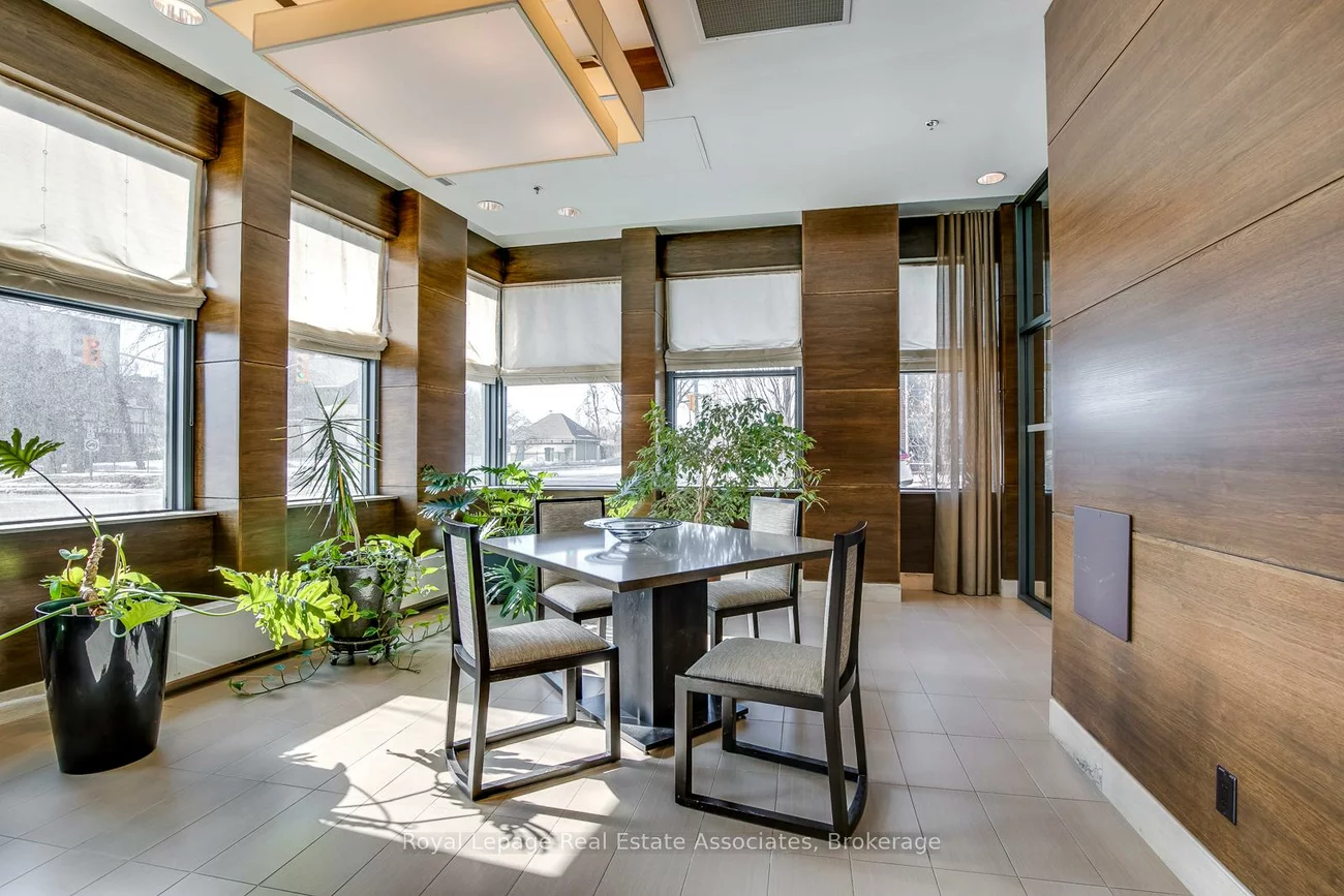 1, Hurontario, Port Credit, Mississauga