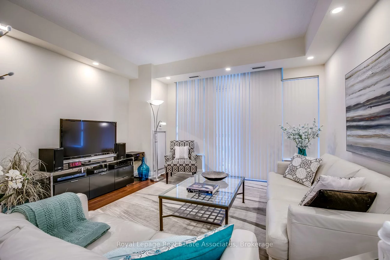 1, Hurontario, Port Credit, Mississauga