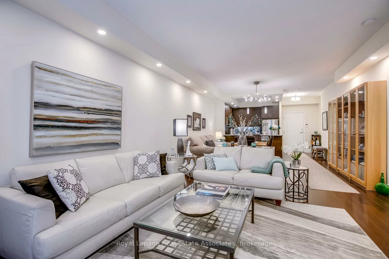 1, Hurontario, Port Credit, Mississauga