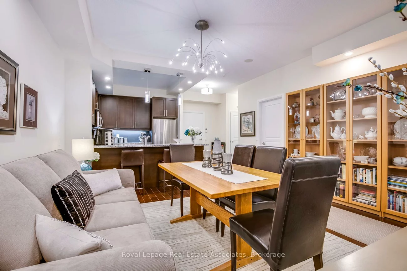 1, Hurontario, Port Credit, Mississauga