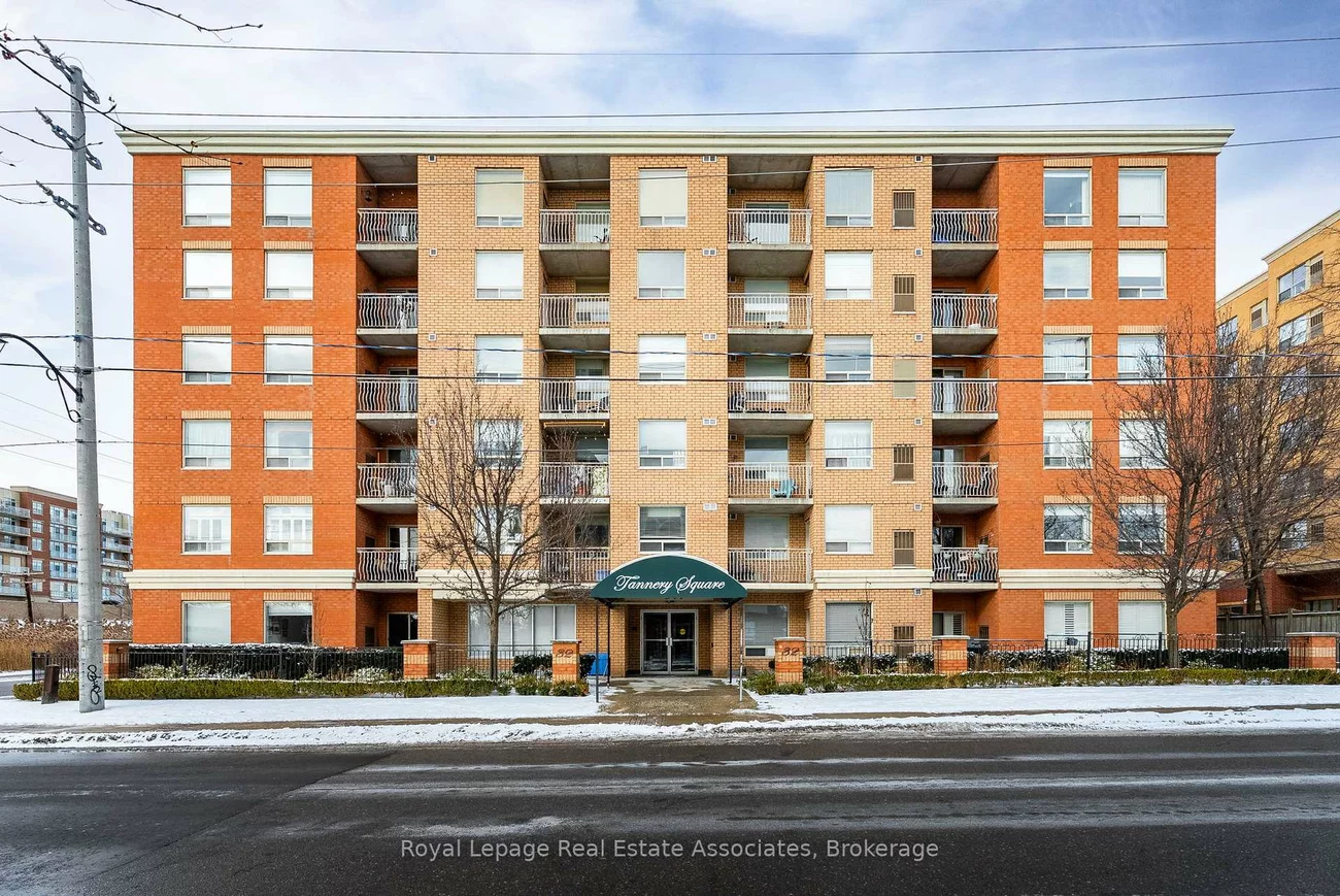 32, Tannery, Streetsville, Mississauga
