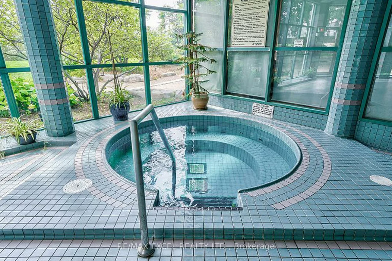 4460, Tucana, Hurontario, Mississauga