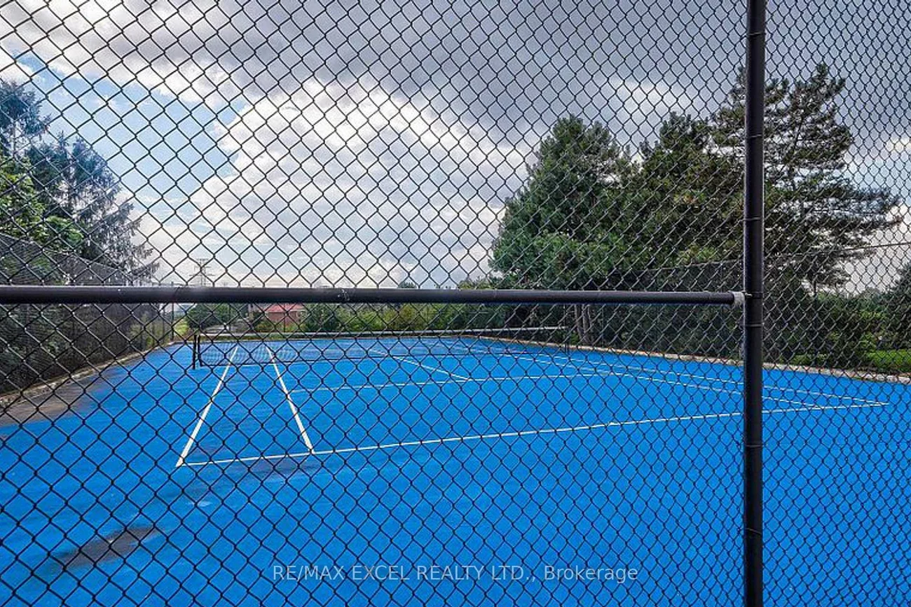 4460, Tucana, Hurontario, Mississauga