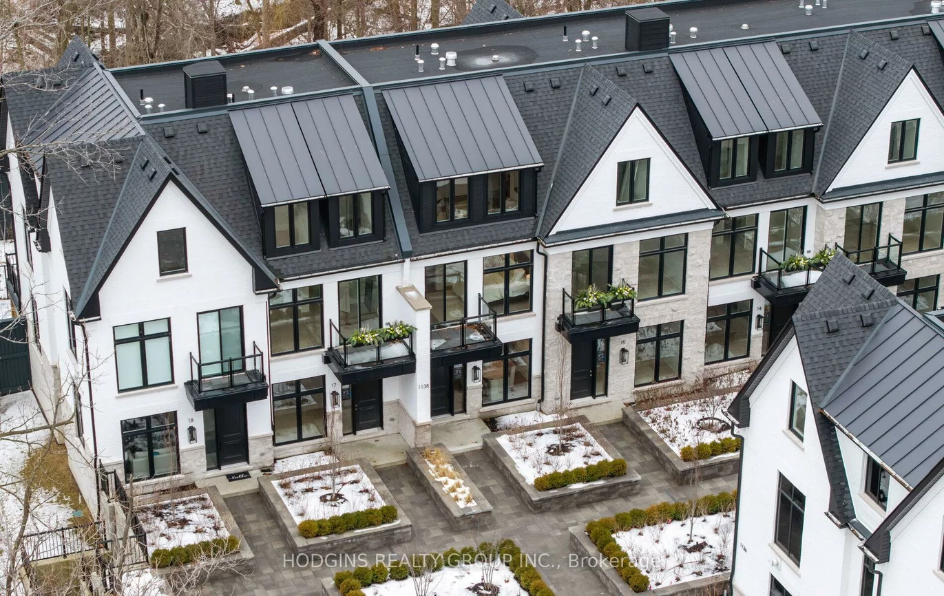 1136, Mona, Mineola, Mississauga