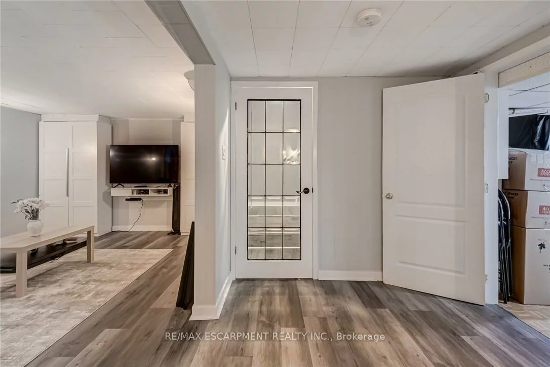 2825, Gananoque, Meadowvale, Mississauga