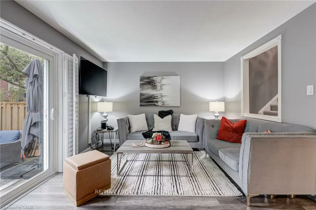 2825, Gananoque, Meadowvale, Mississauga