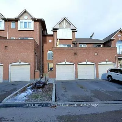 107, Bristol, Hurontario, Mississauga