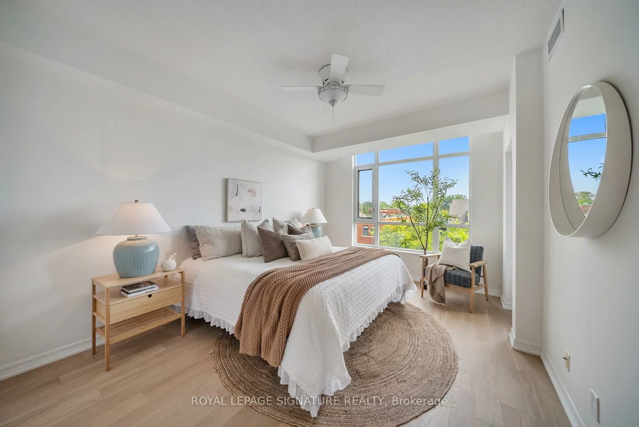 80, Port, Port Credit, Mississauga