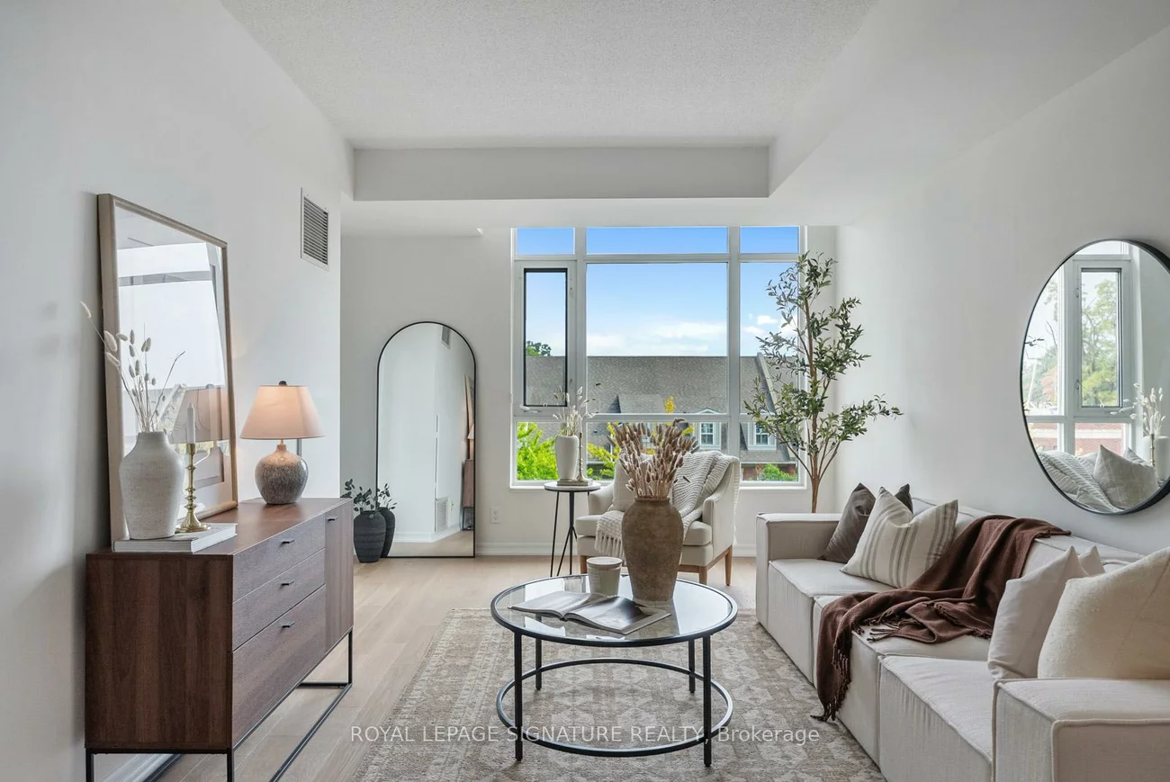 80, Port, Port Credit, Mississauga