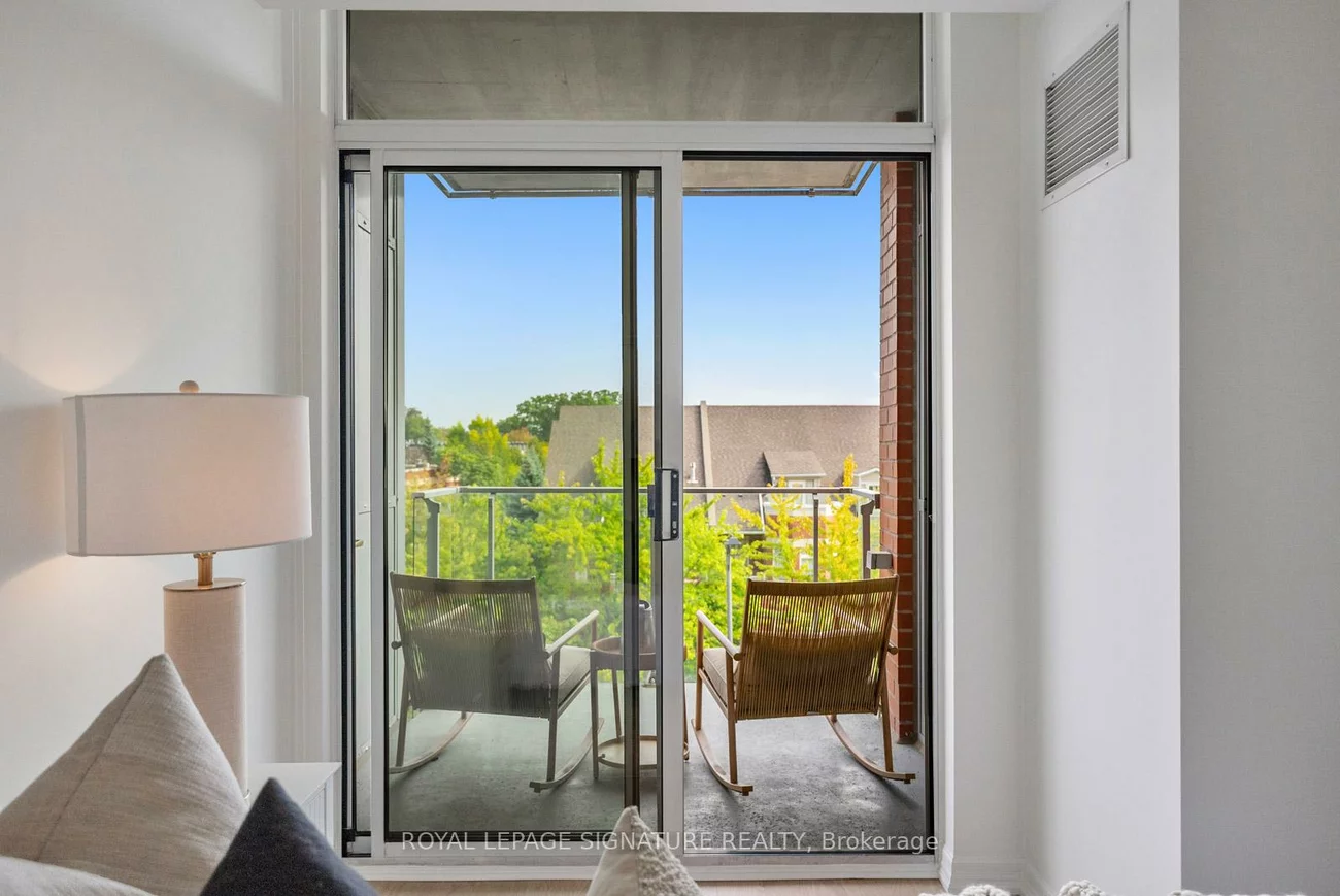 80, Port, Port Credit, Mississauga